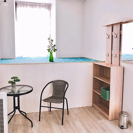 Flat In Centrs 招待所