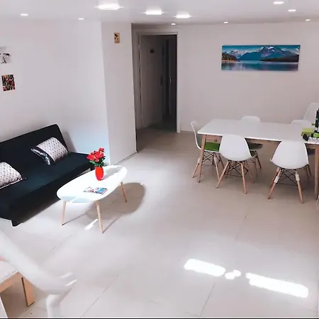 Flat In Centrs Casa de hóspedes Riga