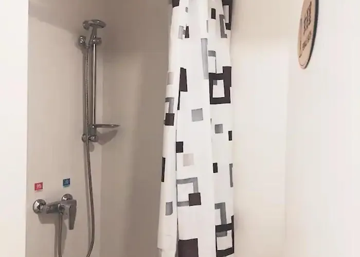 Flat In Centrs Πανσιόν *