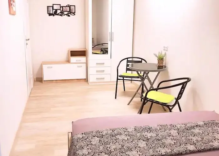 Πανσιόν Flat In Centrs Ρίγα