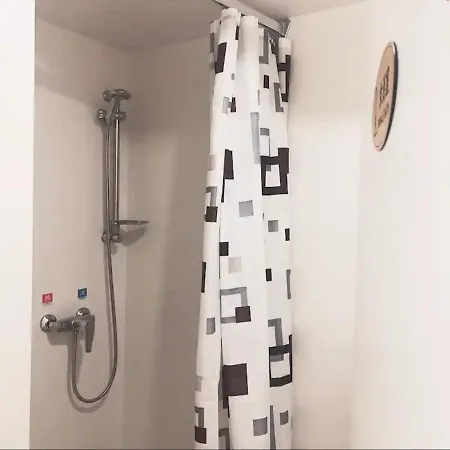Flat In Centrs Pensjonat *